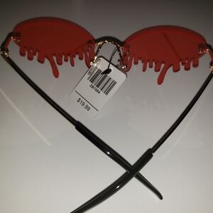 Chic Red Drip Sunglasses